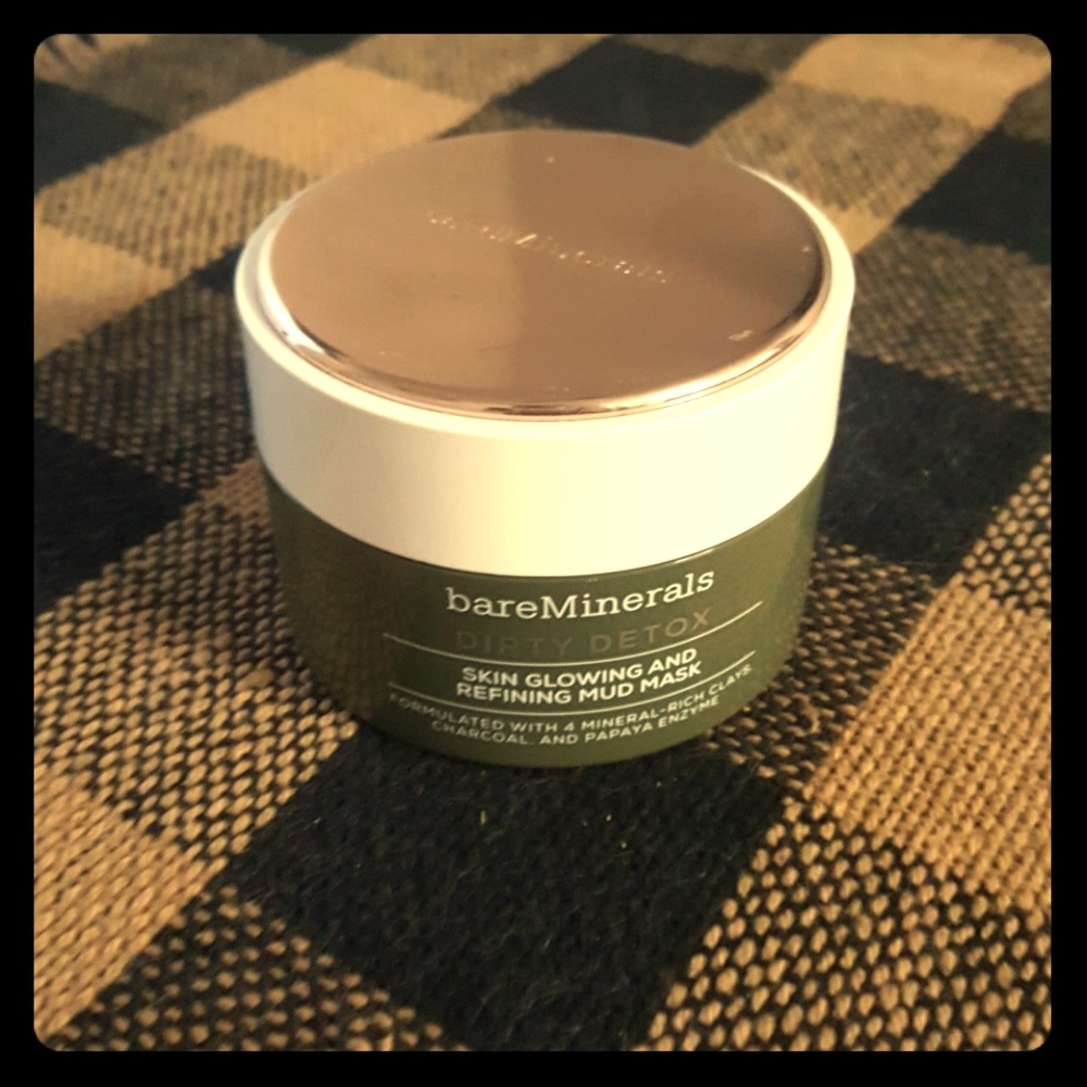Bare minerals mud mask